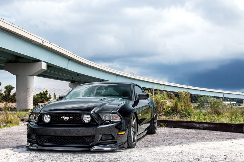 Ford Mustang - 7