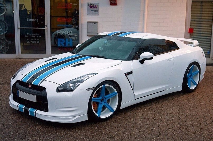 GT-R R35