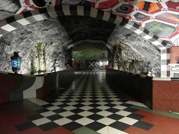 Stockholms tunnelbana (Стокгольмский метрополитен) – это самая длинная в мире художественная галерея ... - 4
