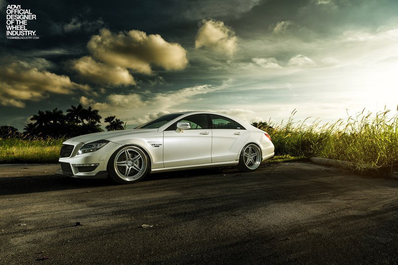 Mercedes-Benz CLS 63 AMG. - 4