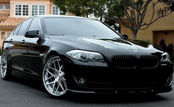 BMW M5 F10