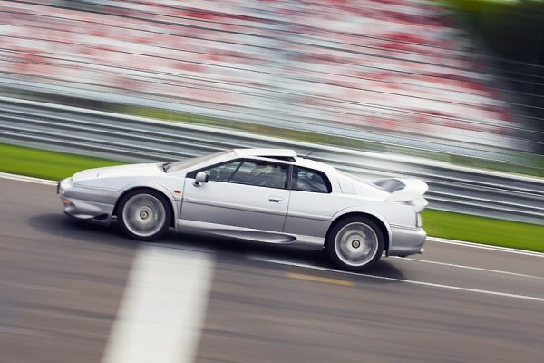 Lotus Esprit. - 7