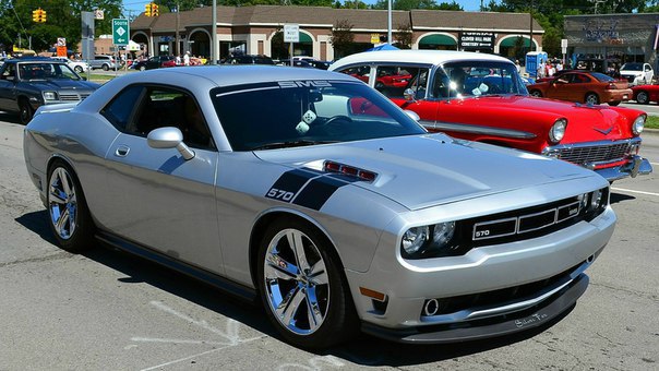 Dodge Challenger