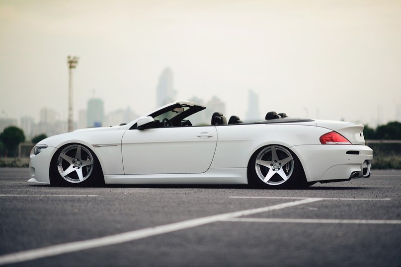 BMW 6-Series E64. - 6