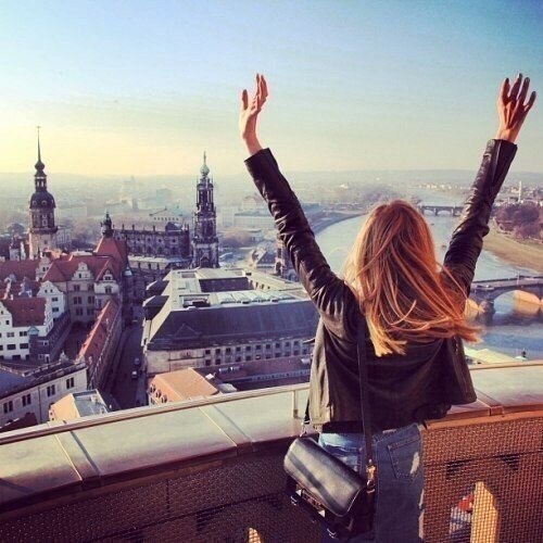 Самое приятное - это самостоятельно зарабатывать деньги. Делать то что любишь, жить достойно, при ...