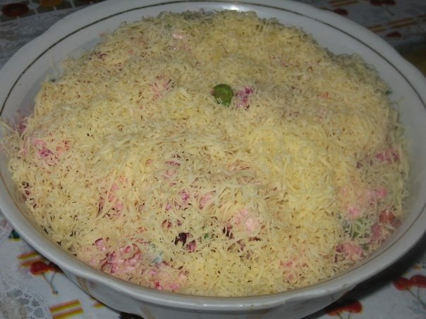Салат "Горошина для принцессы" Плотный, зимний, вкусный салат с мясом и вареными овощами. ...
