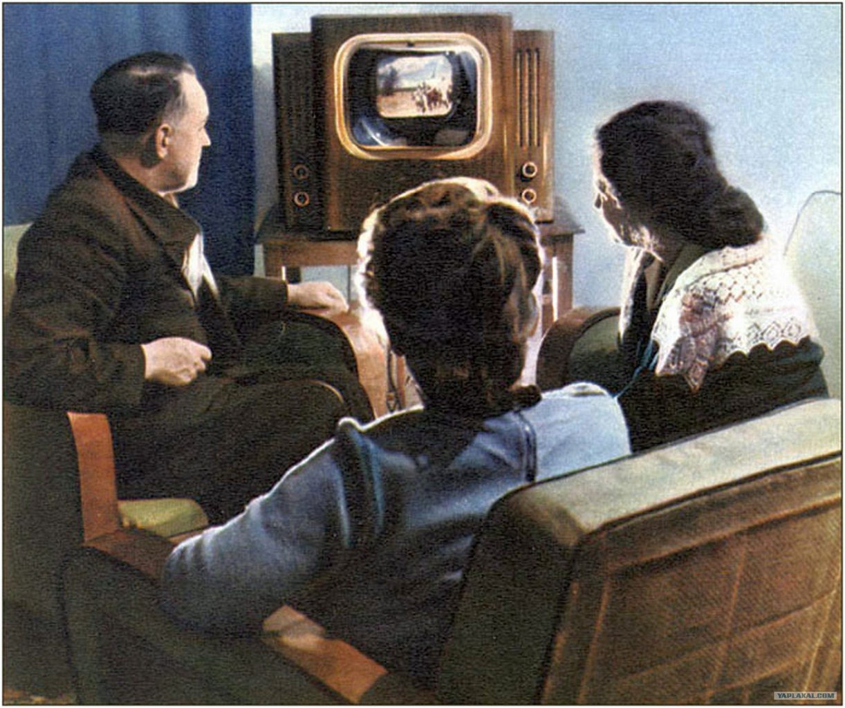Телевизор в ссср появился каком году. 15 Ноября 1934 г. - в СССР состоялась первая звуковая телепередача. Телевидение 60-х годов в СССР. Первое Телевидение в СССР. Телевизор СССР 1931.