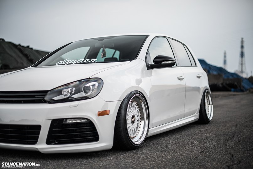 Volkswagen Golf R.