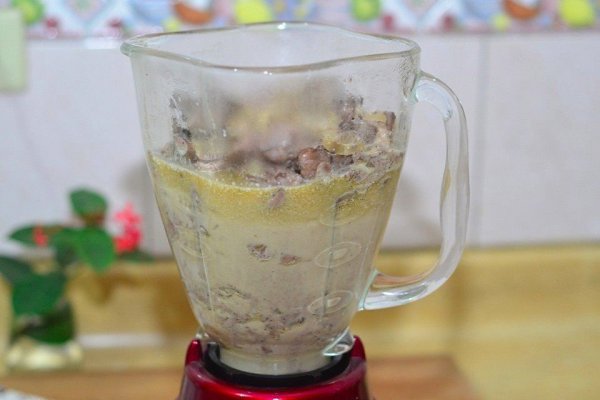 Паштет из куриной печени.Ингредиенты:Куриная печень 500 г;Масло сливочное 100 г;Оливковое масло 5 ... - 7