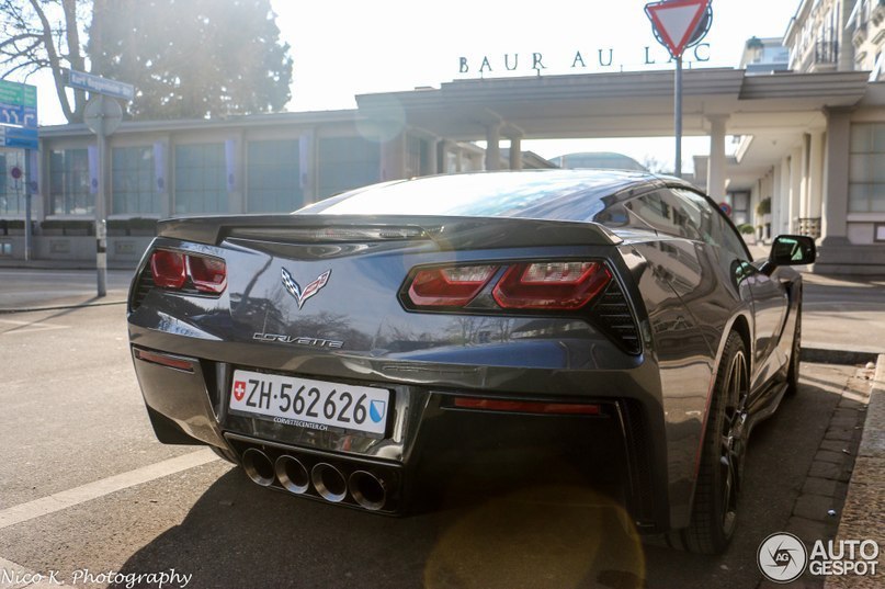 Chevrolet Corvette C7 Stingray - 2