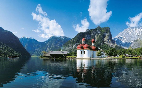 Живописное озеро Кёнигзее, Германия.Одним из самых живописных мест Южной Баварии является ... - 4