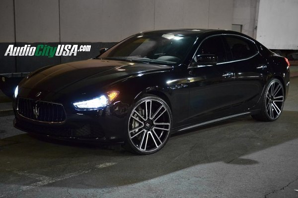 2014 Maserati Ghibli on 22