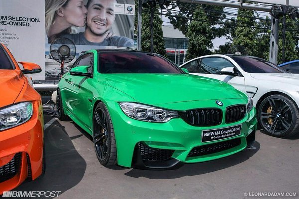 Клуб Индонезии. Представляет 12 ограниченным тиражом BMW///M4, уникальные