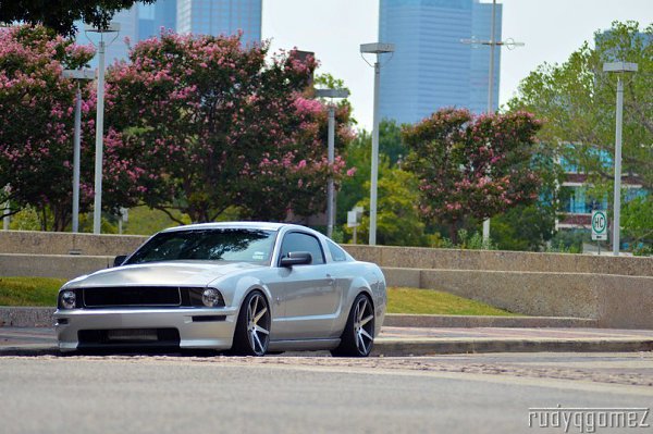 Ford Mustang GT. - 3