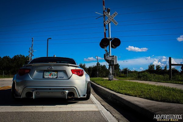 Scion FR-S. - 5