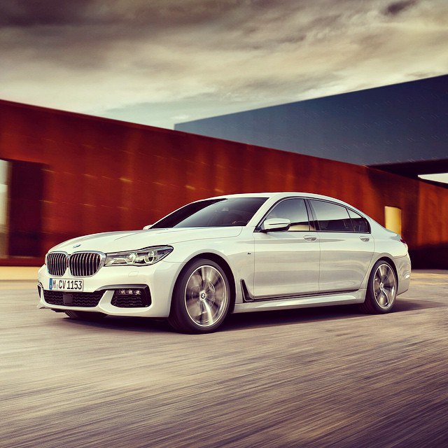 BMW     7-Series  .   ...