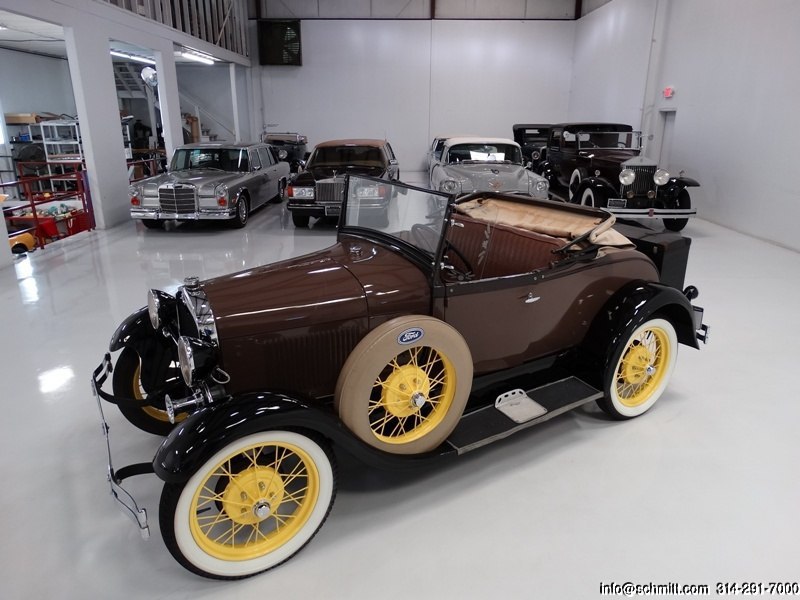 1929 MODEL A FORD ROADSTER - 6