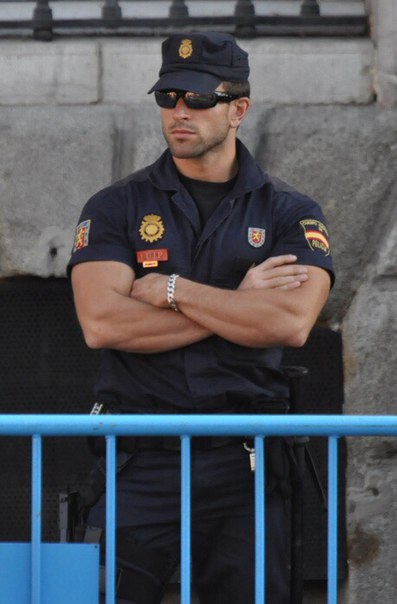 Arrest me, please - 5