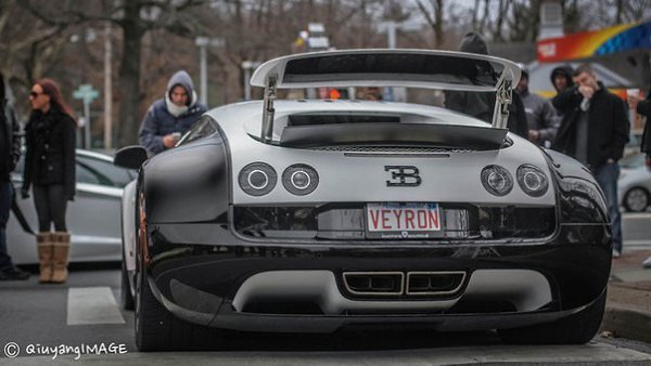 Bugatti Veyron 16.4 Supersports