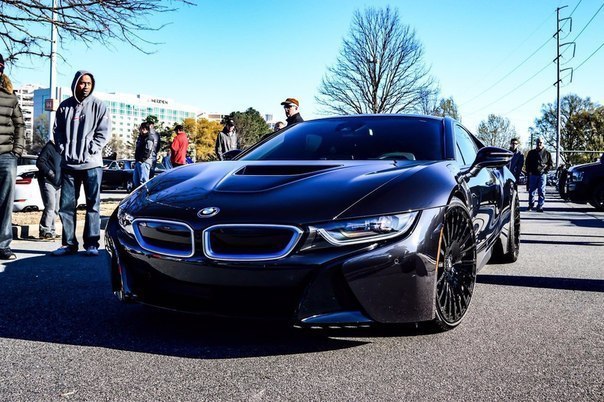 BMW i8