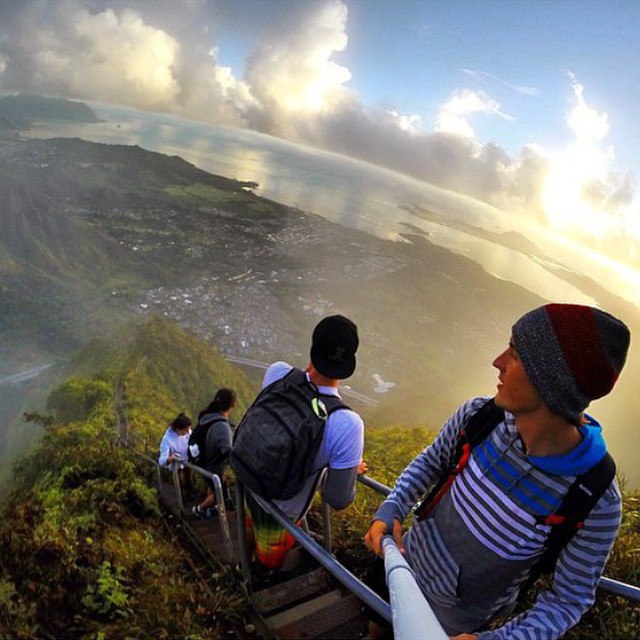   (Haiku Stairs)       ,    ... - 3