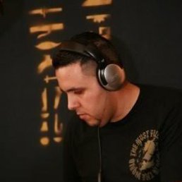 ���� Frank, �����-���������, 43 ���� - ��������� 24 ������� 2015