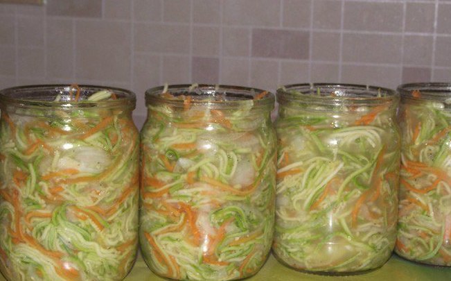 Кабачки по корейски на зиму без перца. Корейские салаты на зиму самые вкусные. Кабачки по корейски на зиму без перца. Перцы по еврейски на зиму. Кабачки по корейски на зиму без перца.