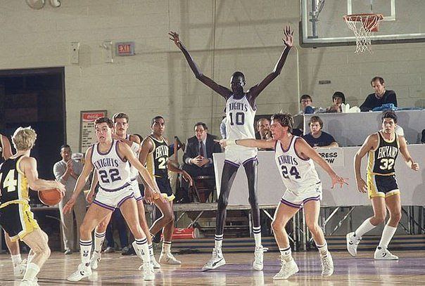   (Manute Bol)        