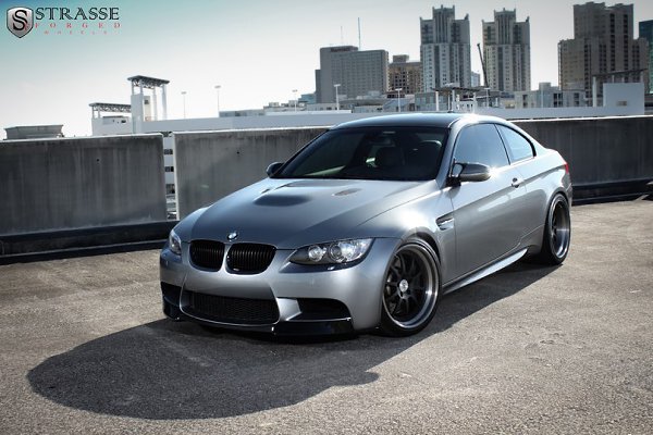 BMW M3 (E92).