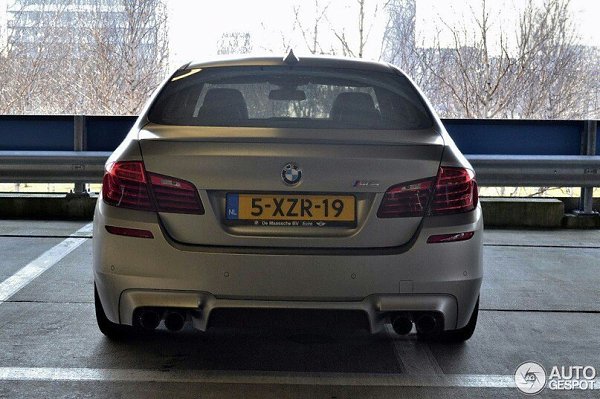 BMW M5 F10 30 Jahre M5 Edition - 4