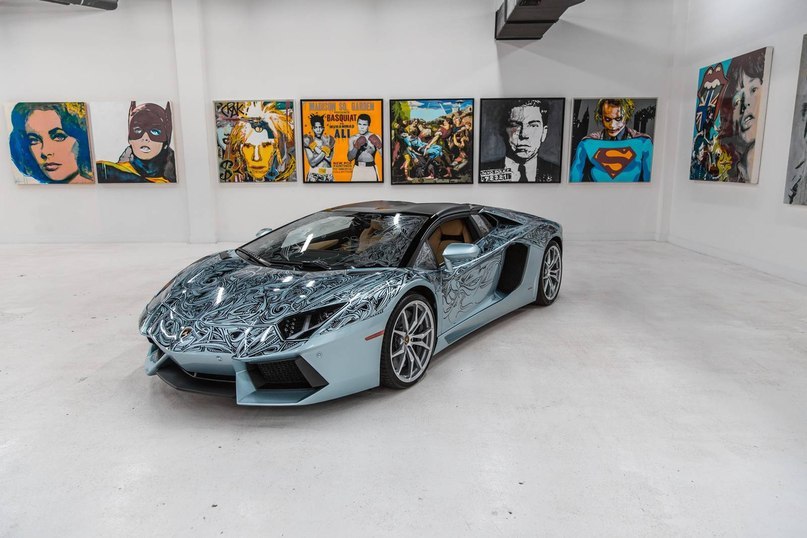 Lamborghini Aventador LP700-4 - 2