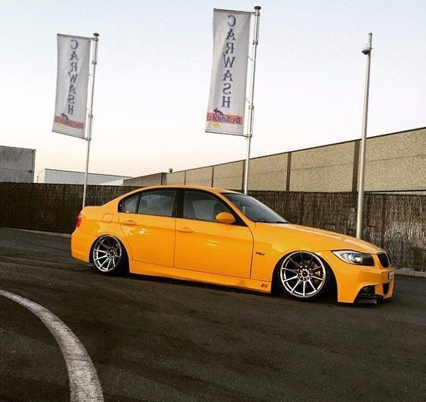 BMW e90