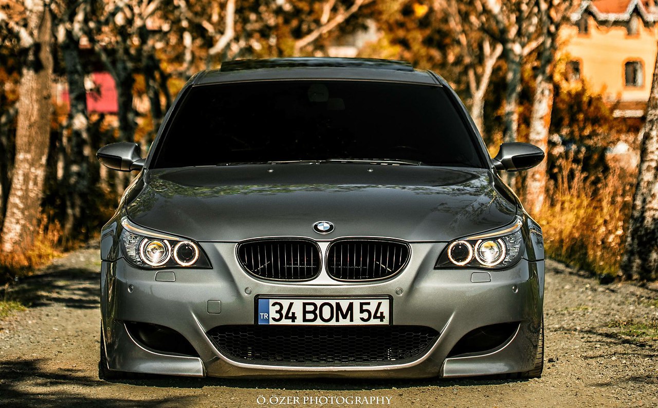 BMW 335 e60