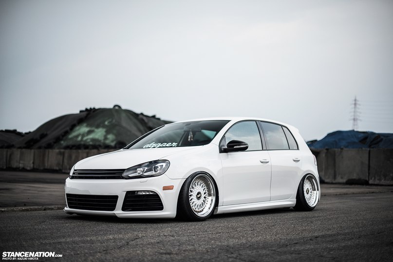 Volkswagen Golf R. - 3