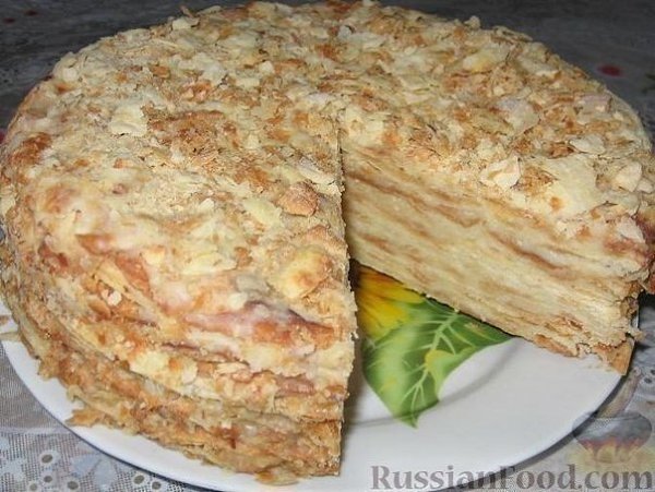 Старый Наполеон.Сейчас пекут Наполеоны в упрощенном варианте, и старый рецепт Наполеона забыт ...