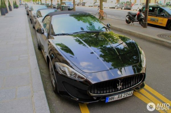 Maserati GranCabrio Sport. - 8