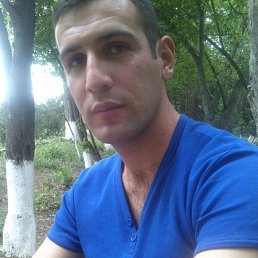 Slavik, , 34 