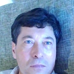 Vitaliy, 57, 