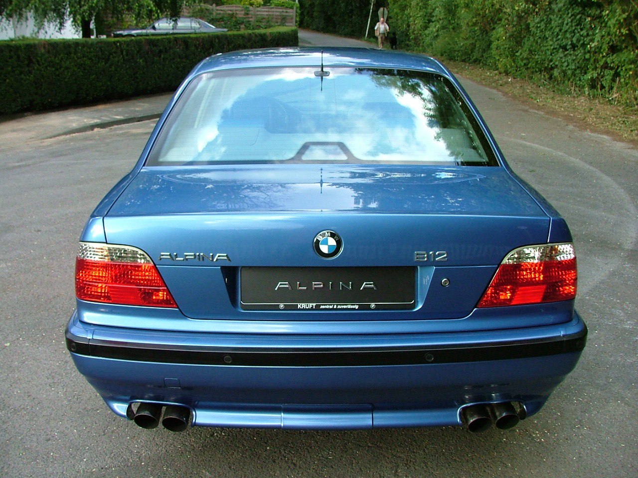 BMW Alpina B12 5.7 - 4