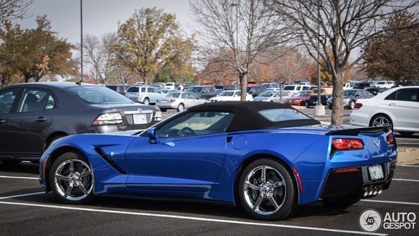 Chevrolet Corvette C7 Stingray Convertible - 6