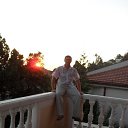  Maikl, - -  17  2015    