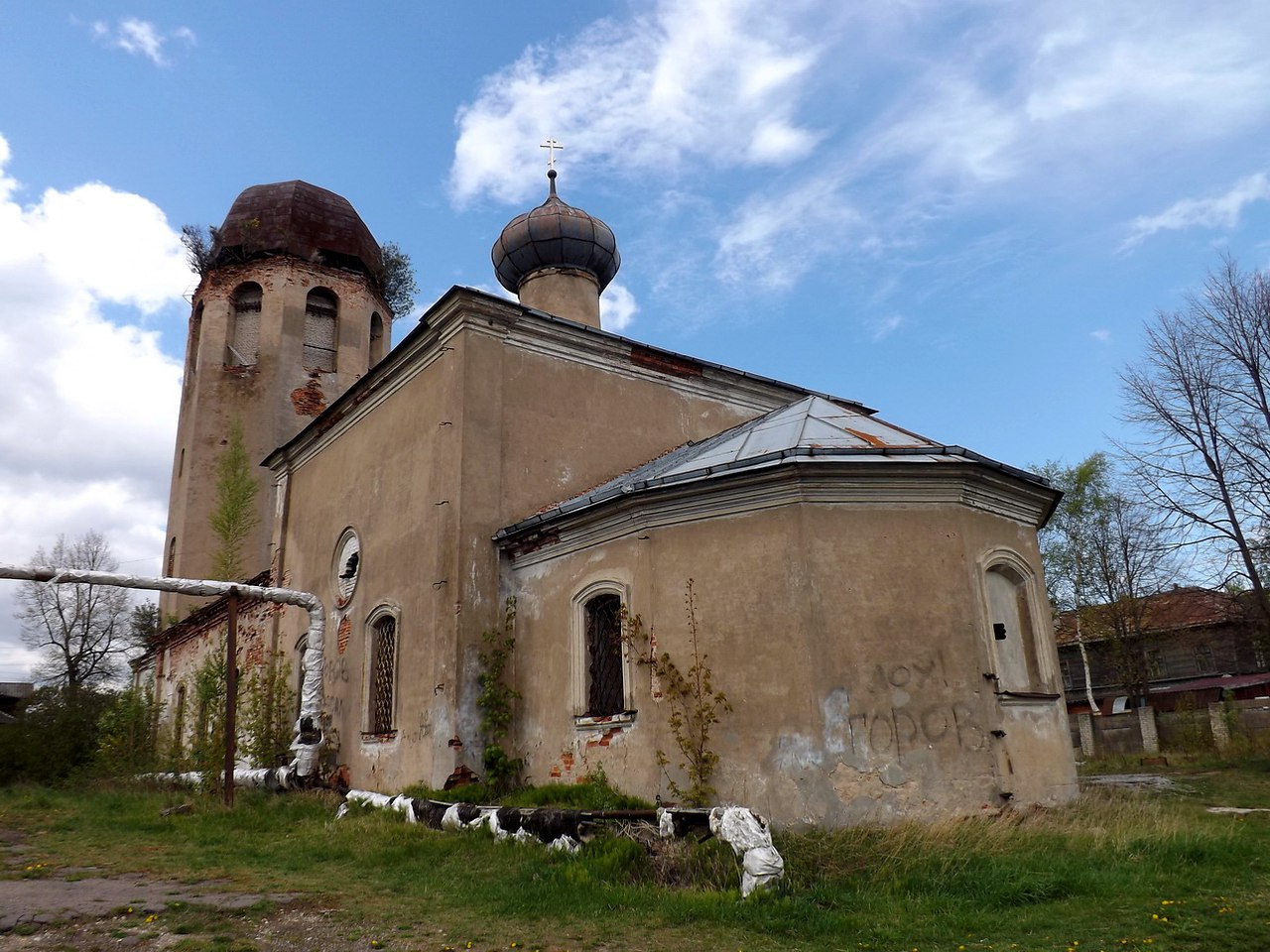 Одноглавая церковь