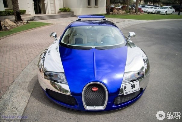 Bugatti Veyron.    Bugatti Veyron 1.  Bugatti  ,  ...