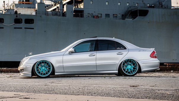 Mercedes-Benz E350