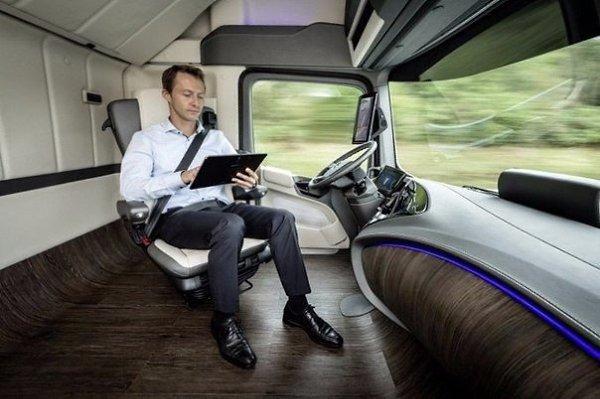   Mercedes-Benz Future Truck 2025.    Mercedes,    ... - 6