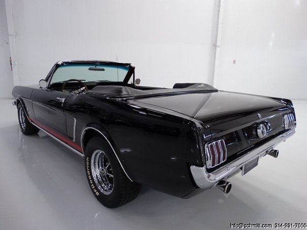 1965 FORD MUSTANG CONVERTIBLE - 4