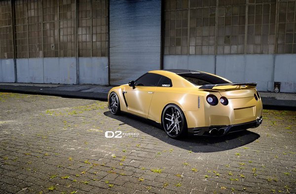 Nissan GT-R. - 9