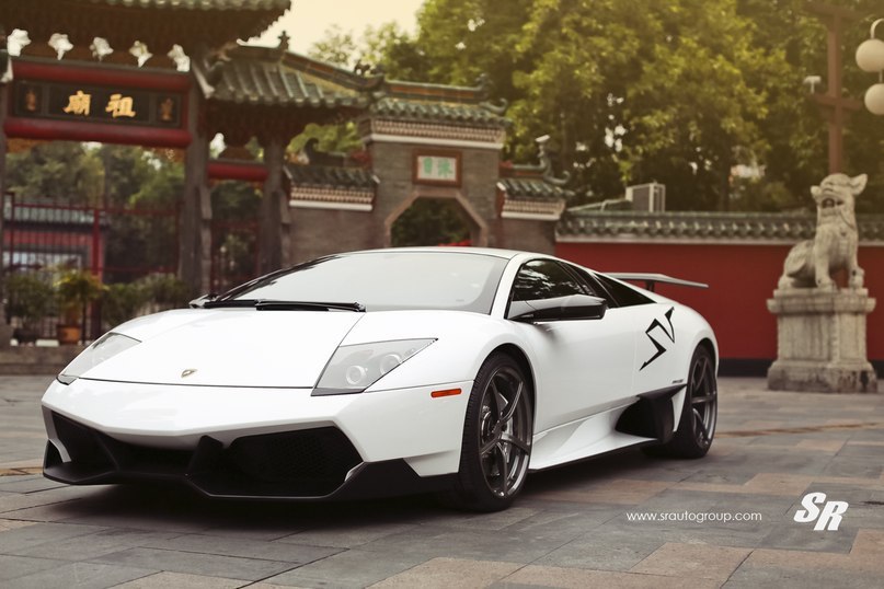 Lamborghini Murcielago lp750