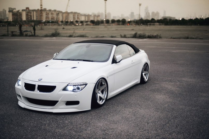 BMW 6-Series E64.