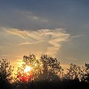 �������


��� ������� �����, ��� �������,

� �������� �� ��������� �����,

�� � ����� ��� ������� �����-��,

� ������������ � ����� ��������.

� �� ������� ���� ����������